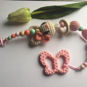 Horgolt nyuszis rágcsalánc - Image 1