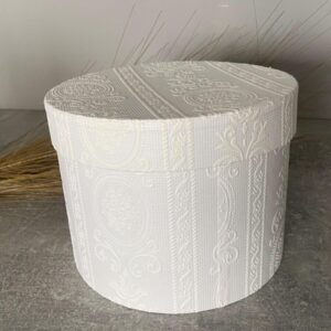 Horgolt szíves babaköszöntő box – Bild 3