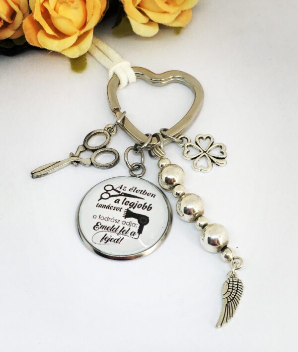 fodrasz-kulcstarto-scaled