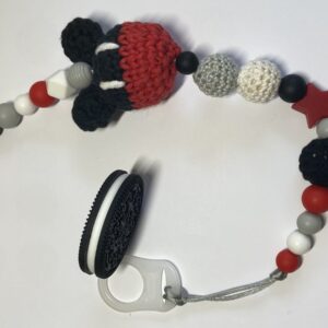 Horgolt Mickey egeres rágcsa- és cumilánc - Image 1