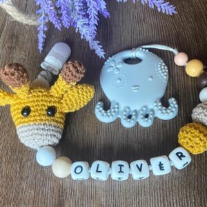 Horgolt zsiráfos rágcsa- és cumilánc - Image 1